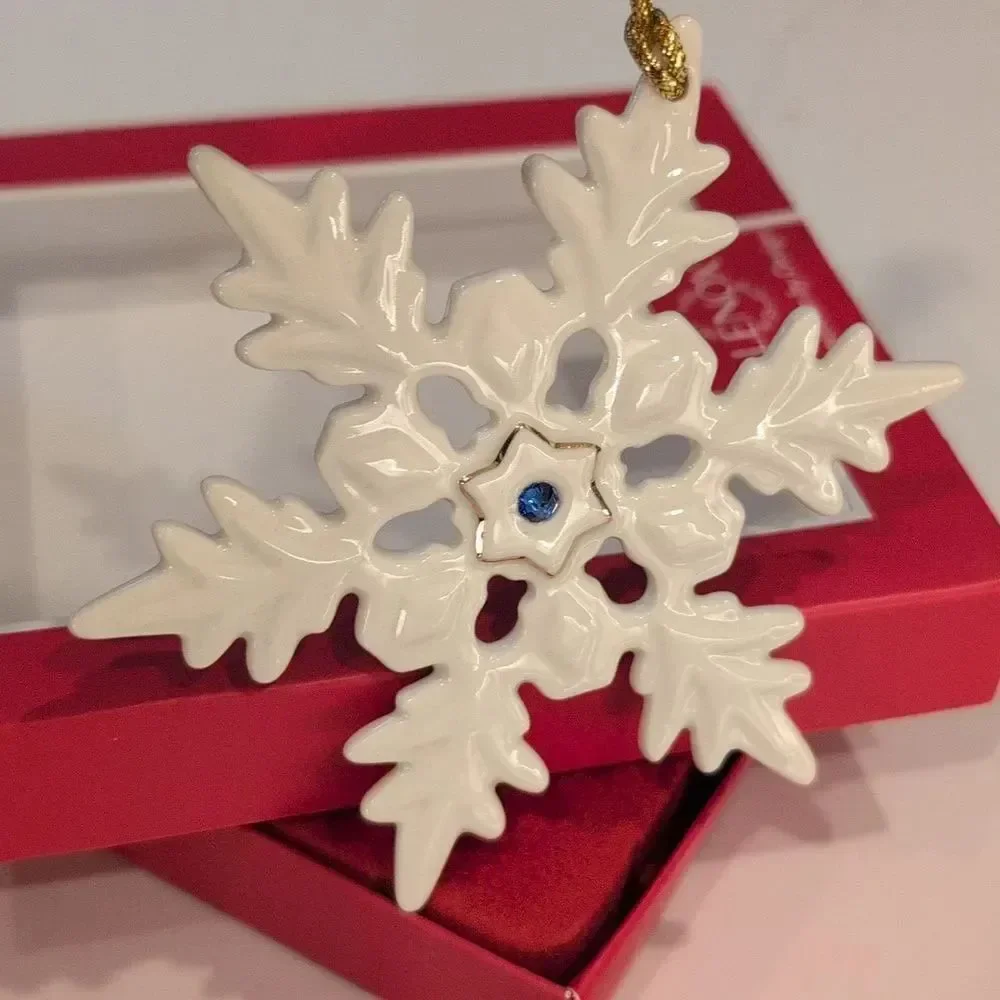 Lenox Gemmed Porcelain Snowflake Christmas Collectible Ornament Made in USA
